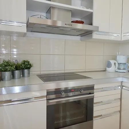 Duce 946a Apartamento Dugi Rat
